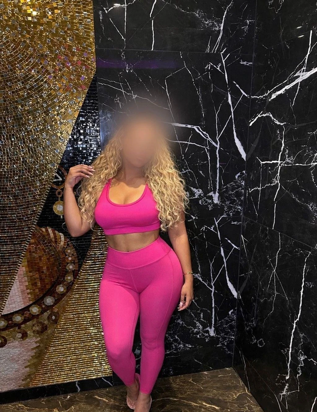 New Kiara — Attractive GFE